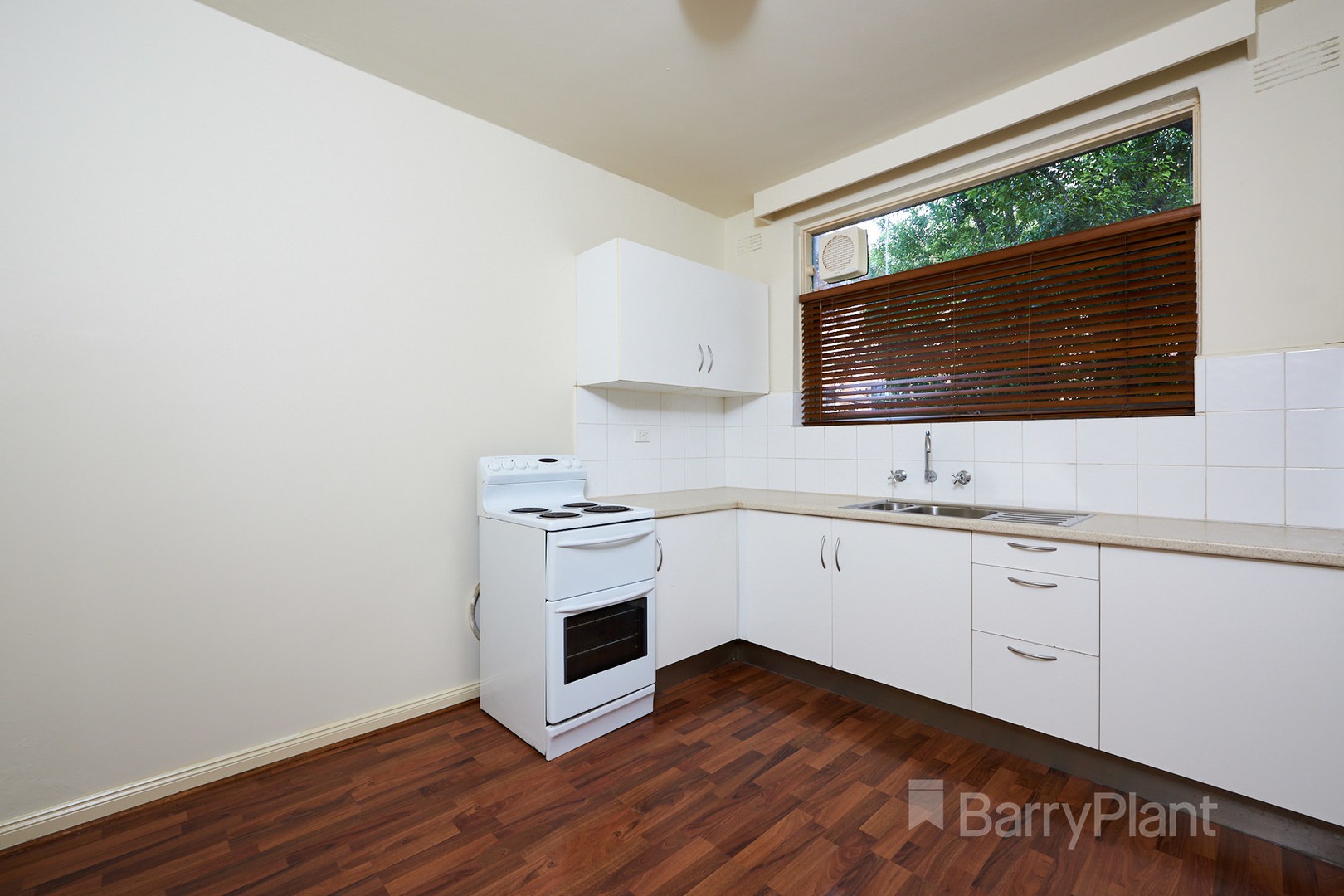 3/19 Potter StreetDandenong, VIC 3175, Dandenong - Thumbnail 3