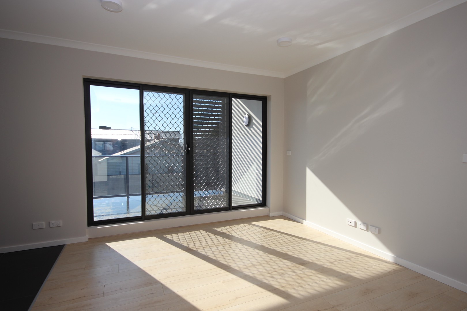 3/1B Victoria Street, Rippleside, VIC 3215, Rippleside - Thumbnail 2