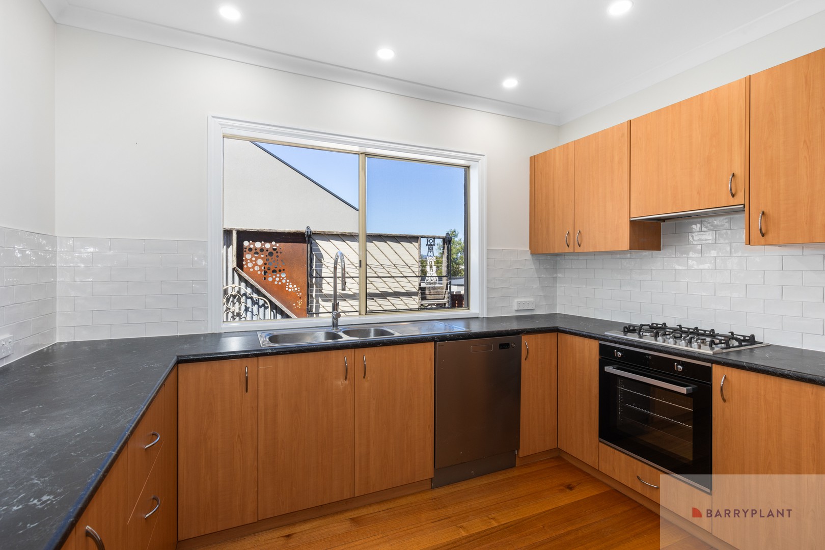 3/1C Hearthside Court, Ringwood North, VIC 3134 - Thumbnail 2 - 29/02/2024