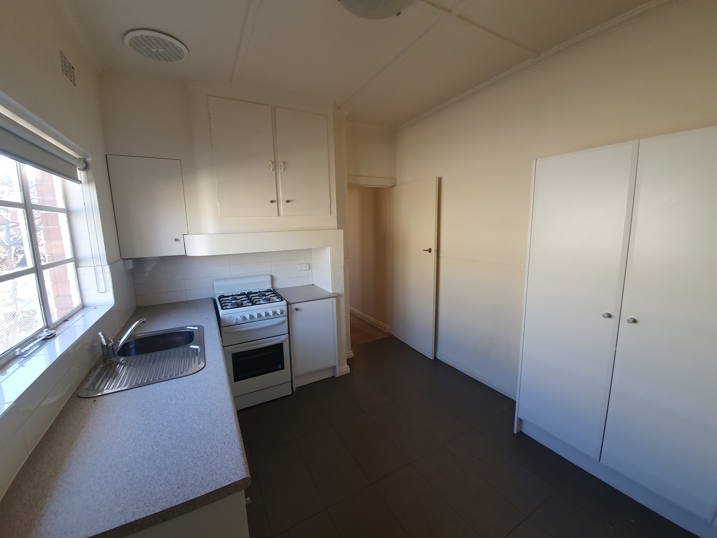 3/2-4 King Street, Elsternwick, VIC 3185, Elsternwick - Thumbnail 3