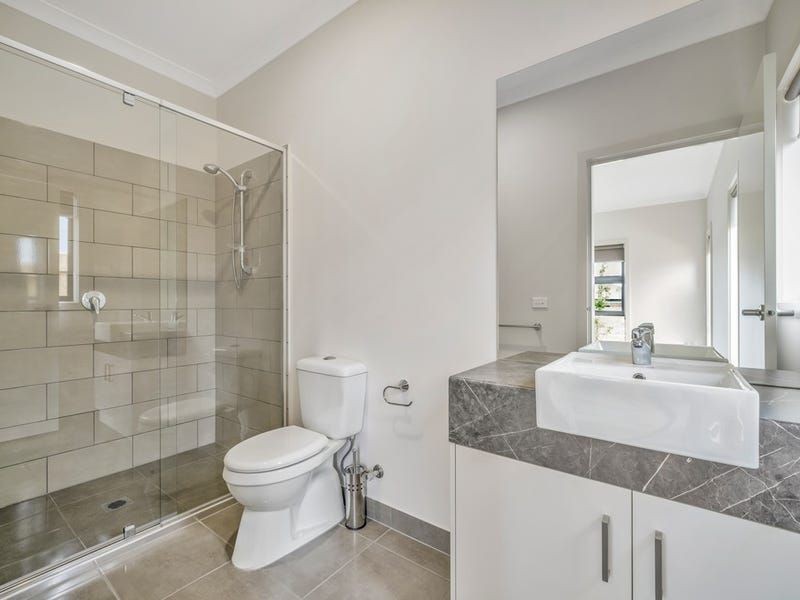 3-2 Backelei Cr, Grovedale, VIC 3216, Grovedale - Thumbnail 2