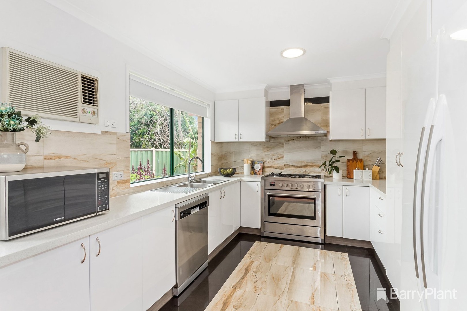 3/2 Bruce Street, Dandenong, VIC 3175, Dandenong - Thumbnail 3