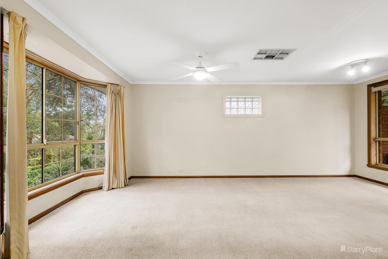 3/2 Fernside Avenue, Briar Hill, VIC 3088, Briar Hill - Thumbnail 4