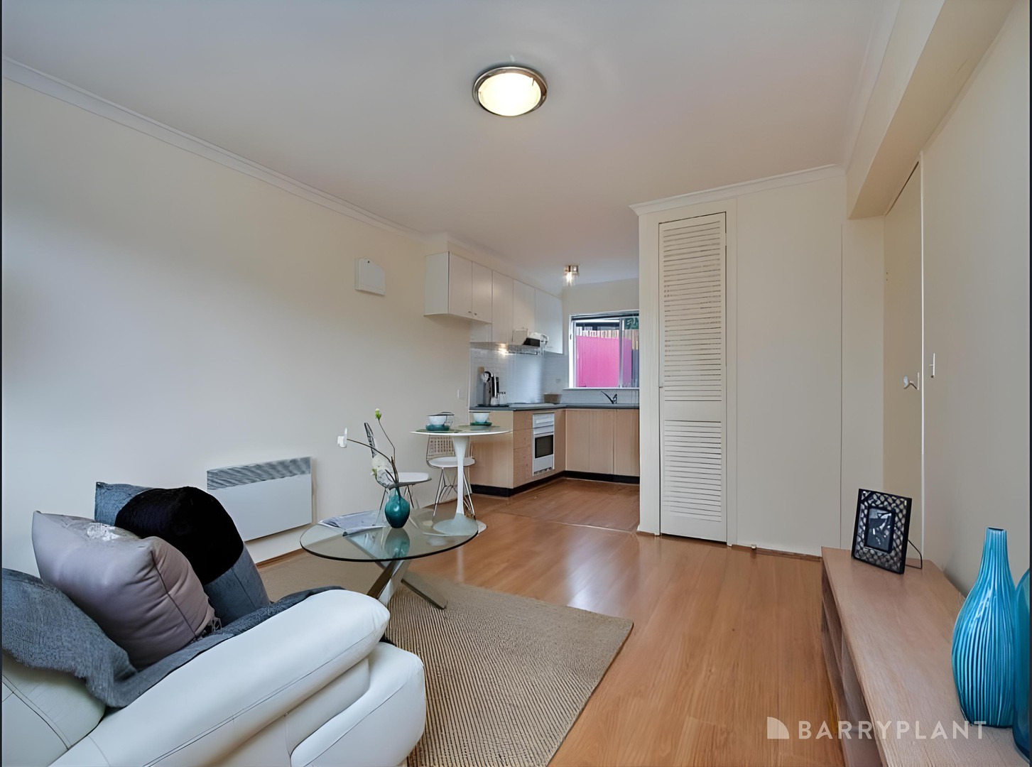 3/2 Kandanga Grove, Bulleen, VIC 3105 - Thumbnail 2 - 12/11/2025