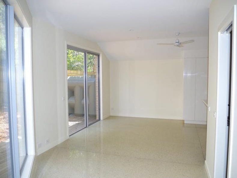 3/2 Maude Street, Cheltenham, VIC 3192, Cheltenham - Thumbnail 4