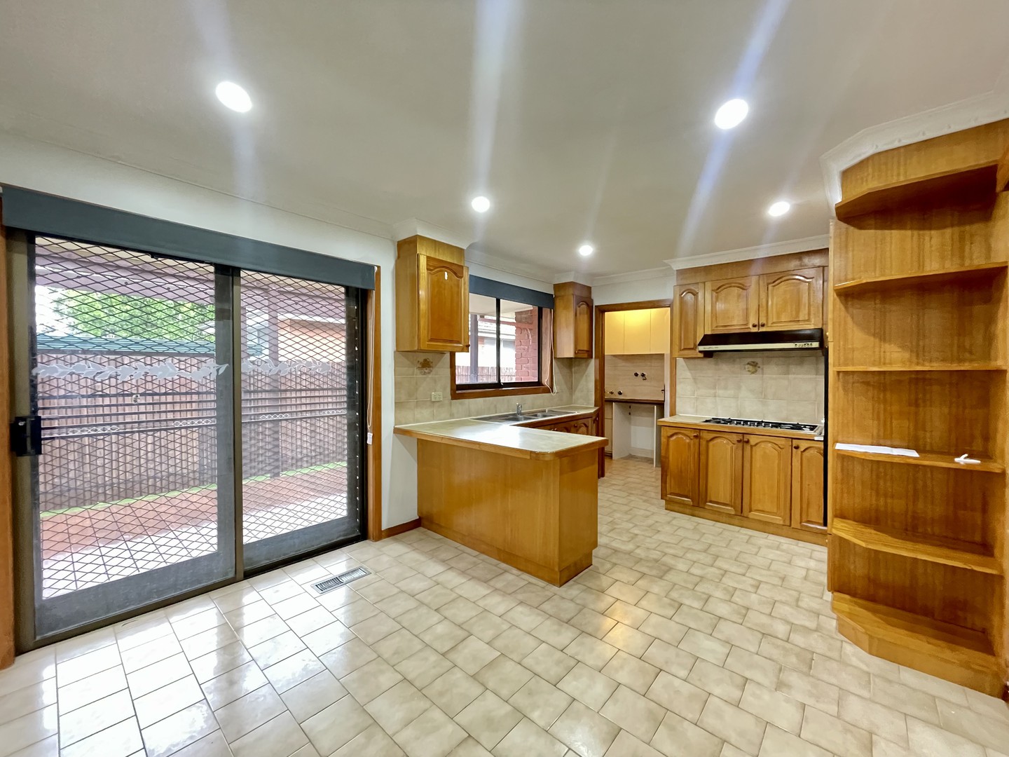 3/2 Oshannassy St, Essendon North, VIC 3041, Essendon North - Thumbnail 4