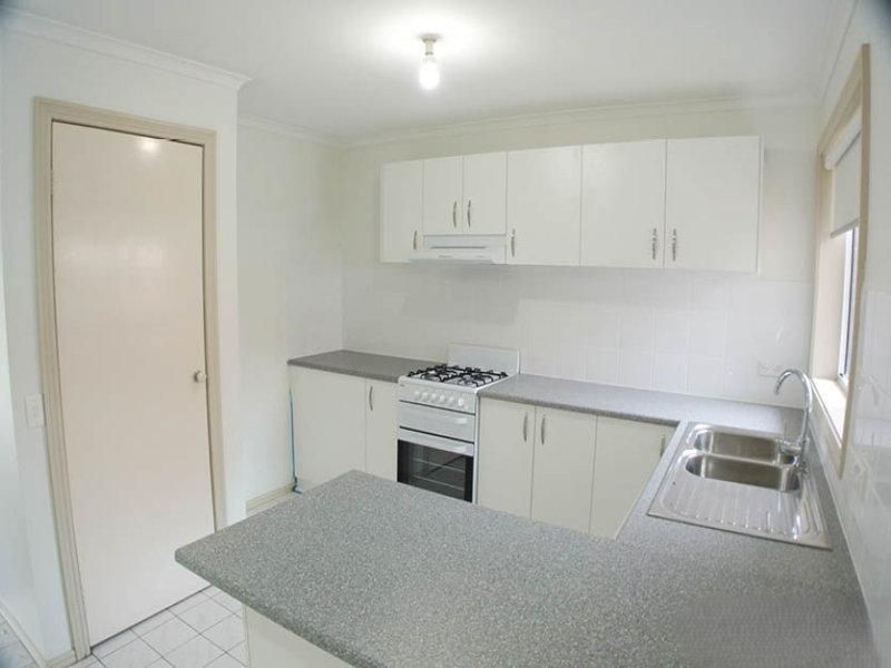 3/2 Petter Street, Glen Waverley, VIC 3150 - Thumbnail 2 - 12/09/2025