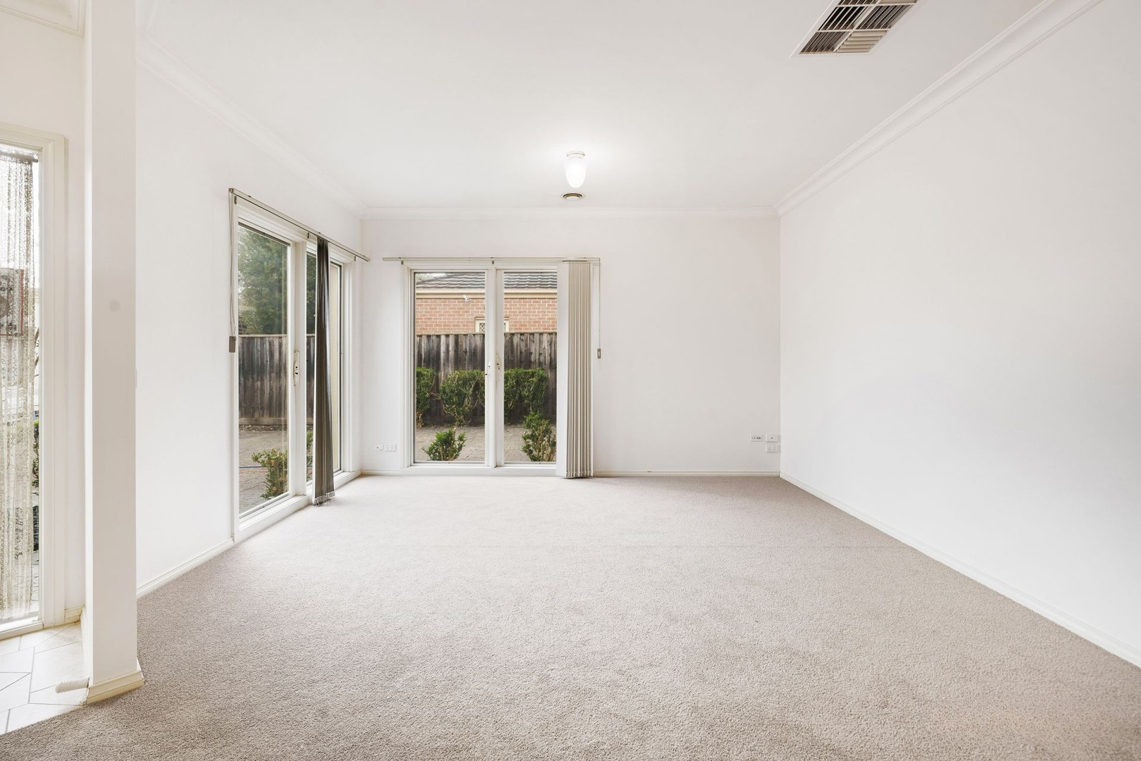 3/2 Roger Street, Doncaster East, VIC 3109, Doncaster East - Thumbnail 7