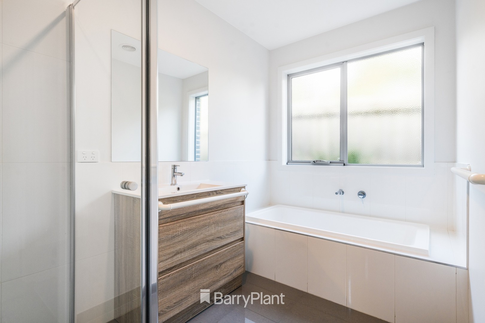 3/2 Torquay RoadBelmont, VIC 3216  - Leased, Belmont - Thumbnail 5