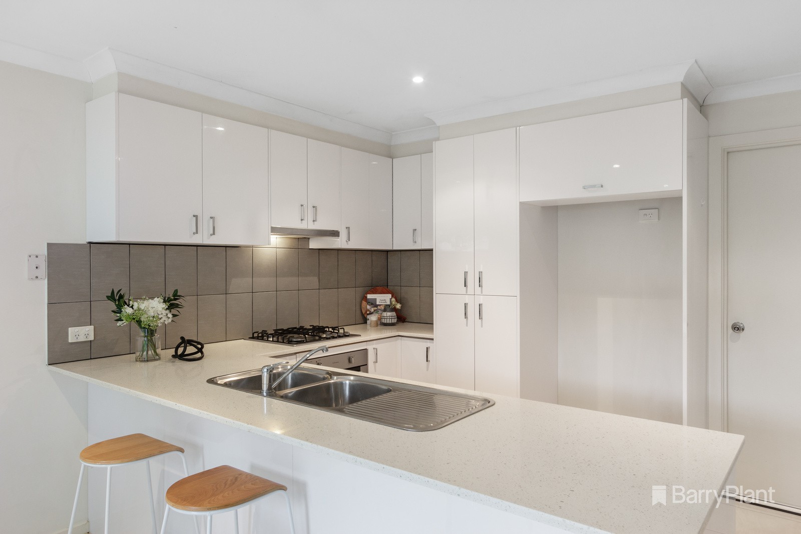 3/2 Tulip Crescent, Boronia, VIC 3155, Boronia - Thumbnail 3