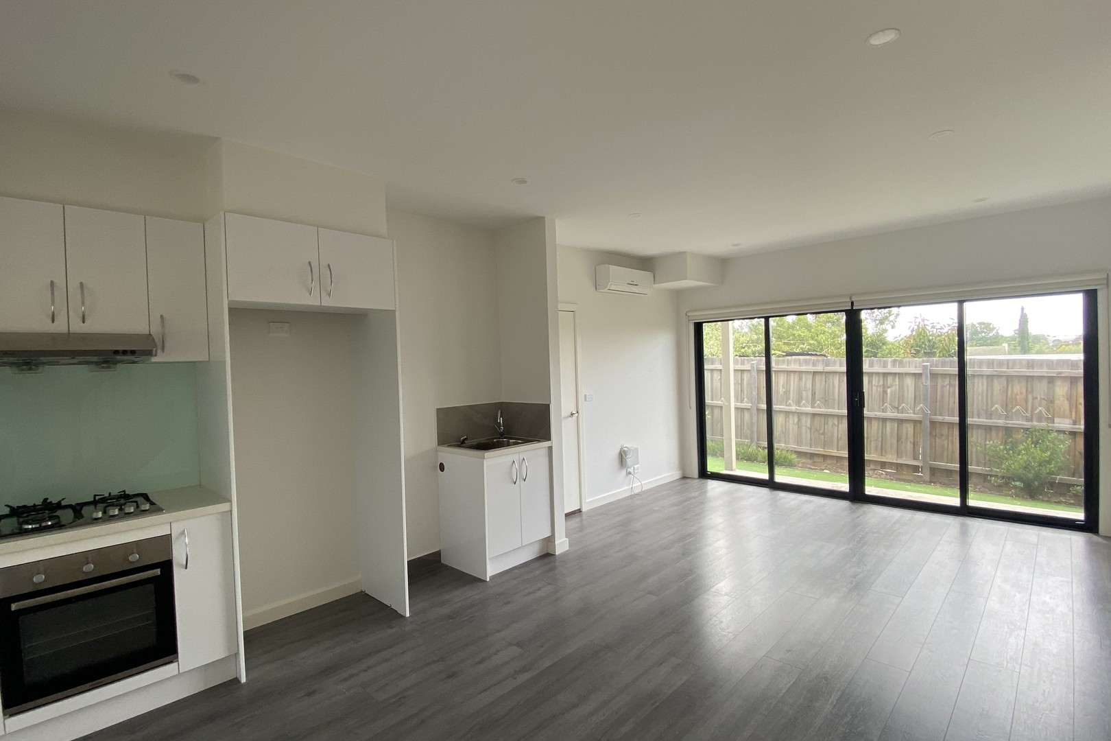 3/20 Summerhill Road, Reservoir, VIC 3073, Reservoir - Thumbnail 5