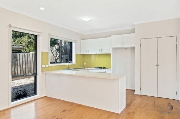 3/21 Canterbury Road, Blackburn, VIC 3130, Blackburn - Thumbnail 2
