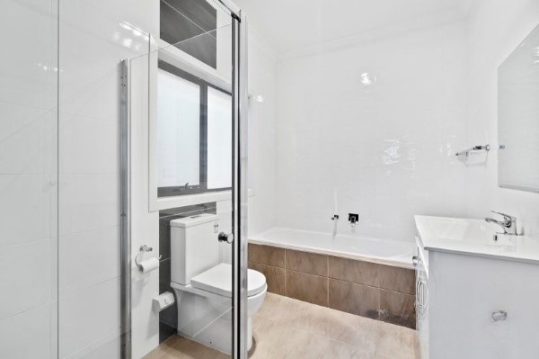 3/21 Canterbury Road, Blackburn, VIC 3130, Blackburn - Thumbnail 4