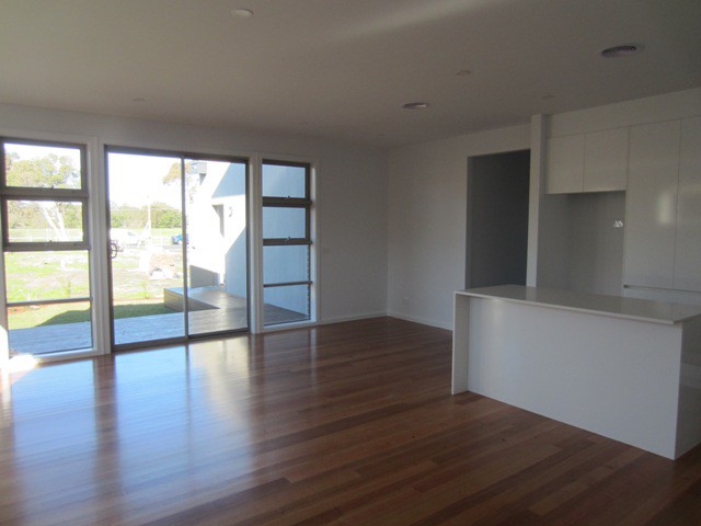3/21 Governor Road, Mordialloc, VIC 3195, Mordialloc - Thumbnail 2