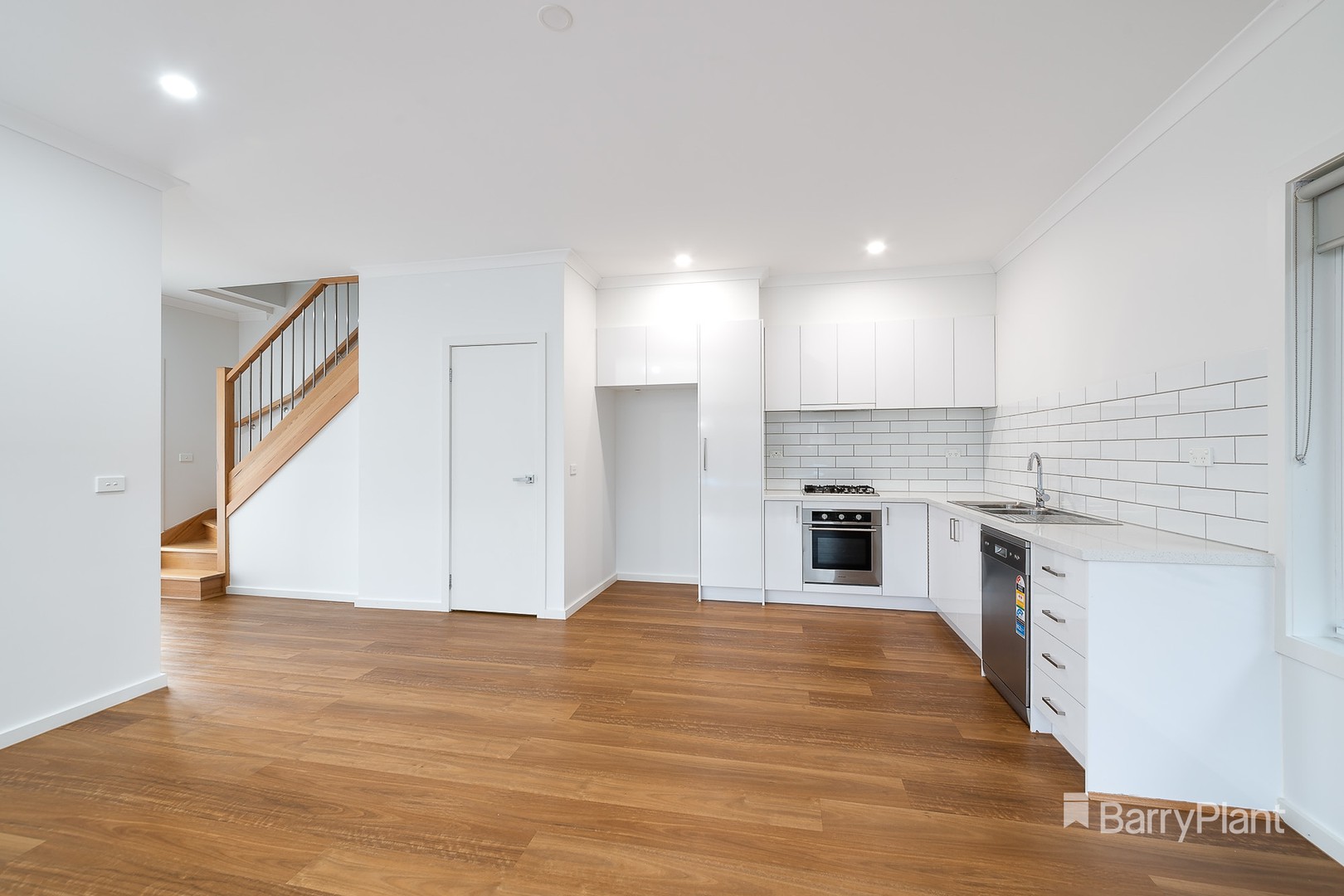 3/21 Sunset Boulevard, Jacana, VIC 3047, Jacana - Thumbnail 3
