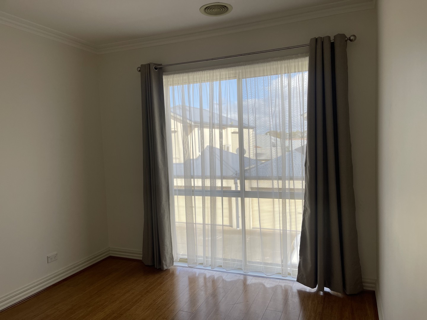 3/24 Riverside  Avenue, Werribee, VIC 3030, Werribee - Thumbnail 2
