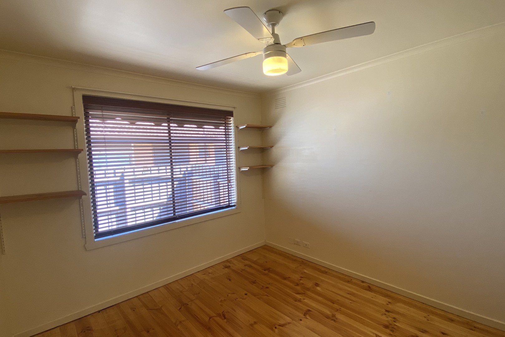 3/25-27 Lake Street, Reservoir, VIC 3073, Reservoir - Thumbnail 4