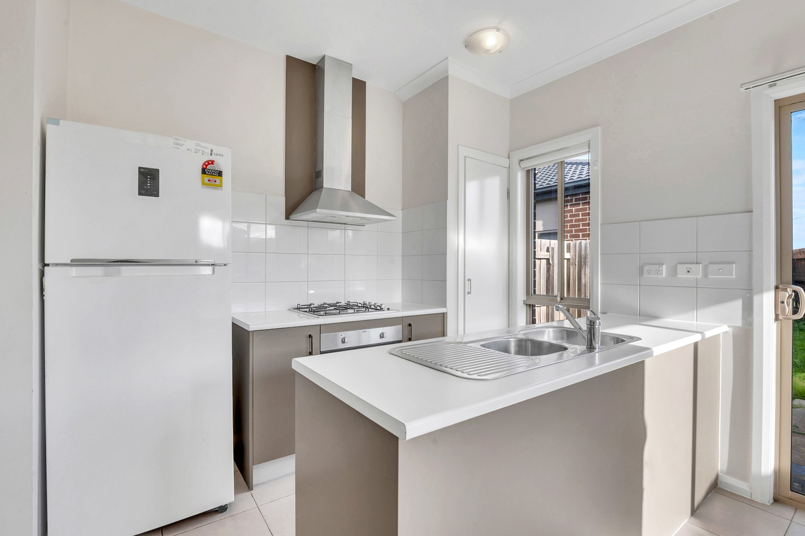 3/25 Ballybunion Avenue, Craigieburn, VIC 3064, Craigieburn - Thumbnail 2