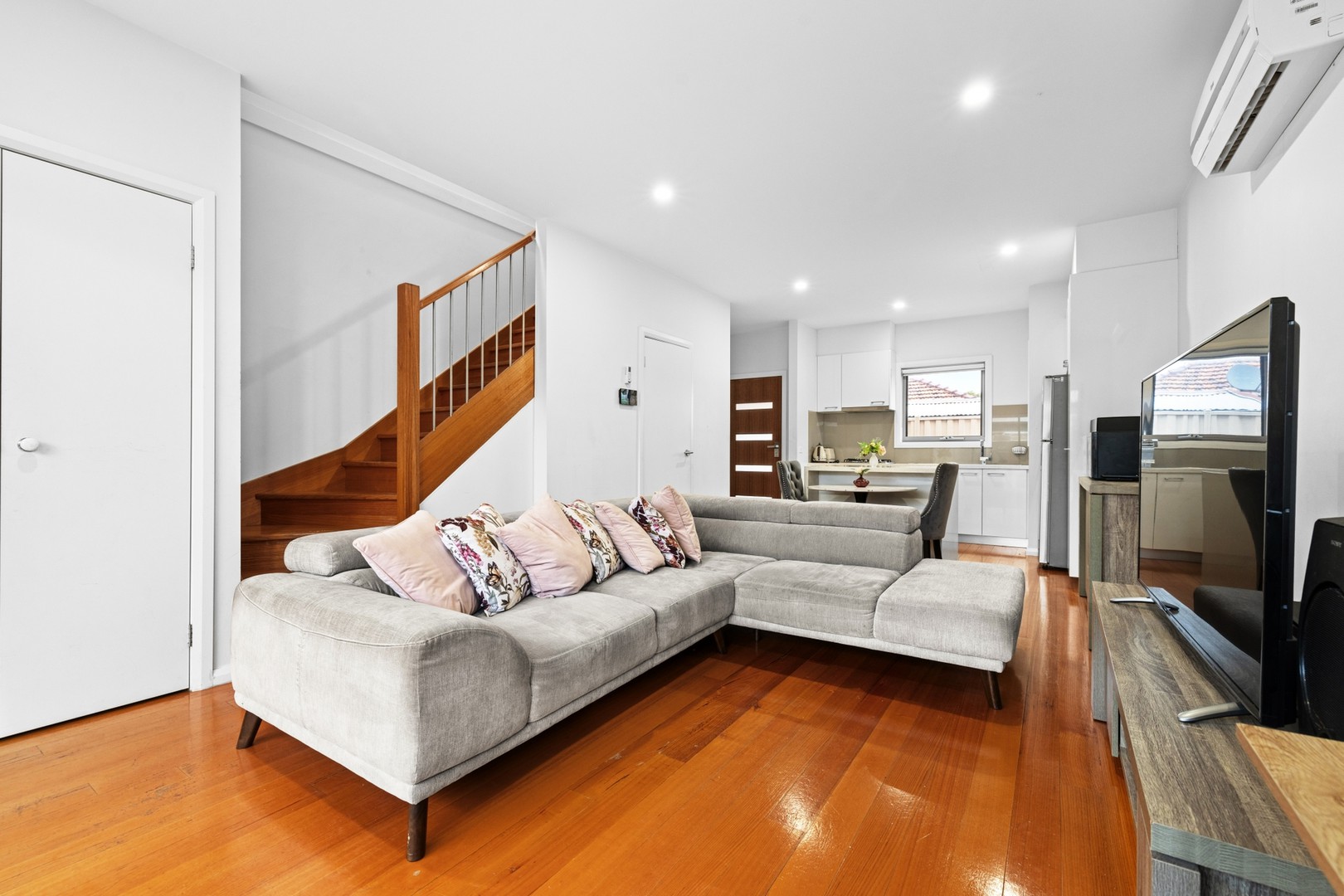 3/25 Isla Avenue, Glenroy, VIC 3046, Glenroy - Thumbnail 2