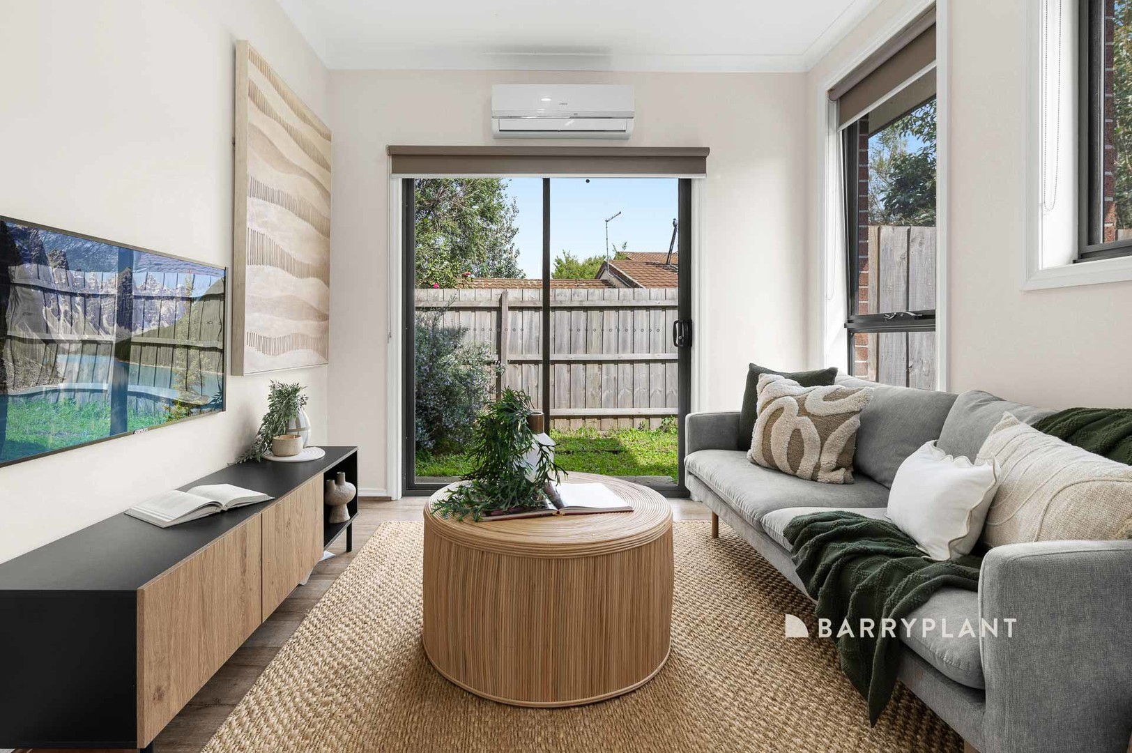 3/25 Saxonwood Drive, Narre Warren, VIC 3805 - Thumbnail 2 - 01/05/2025