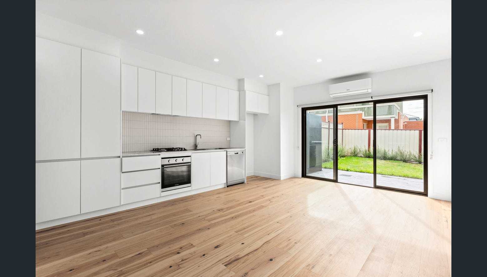 3/252 Cumberland Road, Pascoe Vale, VIC 3044, Pascoe Vale - Thumbnail 2