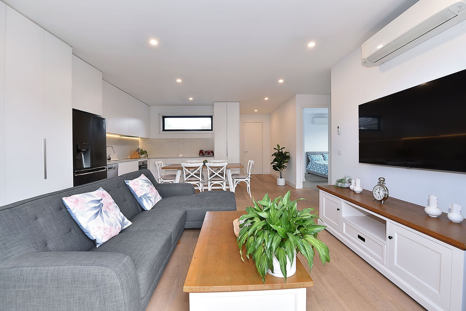 3/26 Quick Street, Pascoe Vale, VIC 3044 - Thumbnail 2 - 03/03/2025