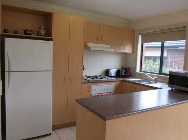 3/27 Cavalier Street, Doncaster East, VIC 3109 - Thumbnail 1 - 04/07/2025