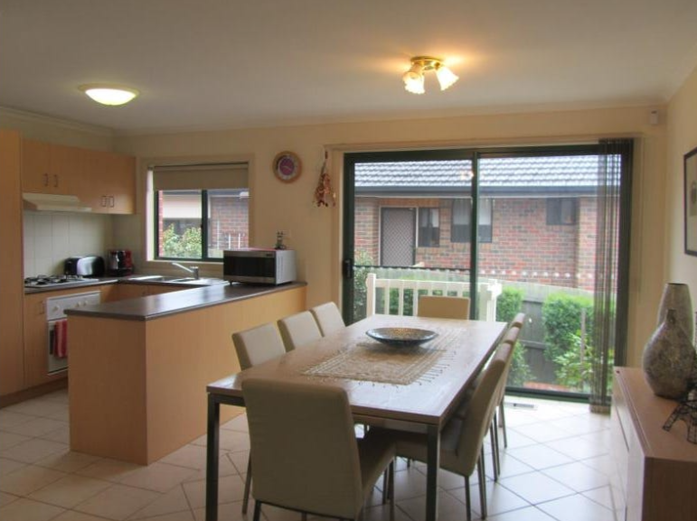 3/27 Cavalier Street, Doncaster East, VIC 3109 - Thumbnail 2 - 04/07/2025