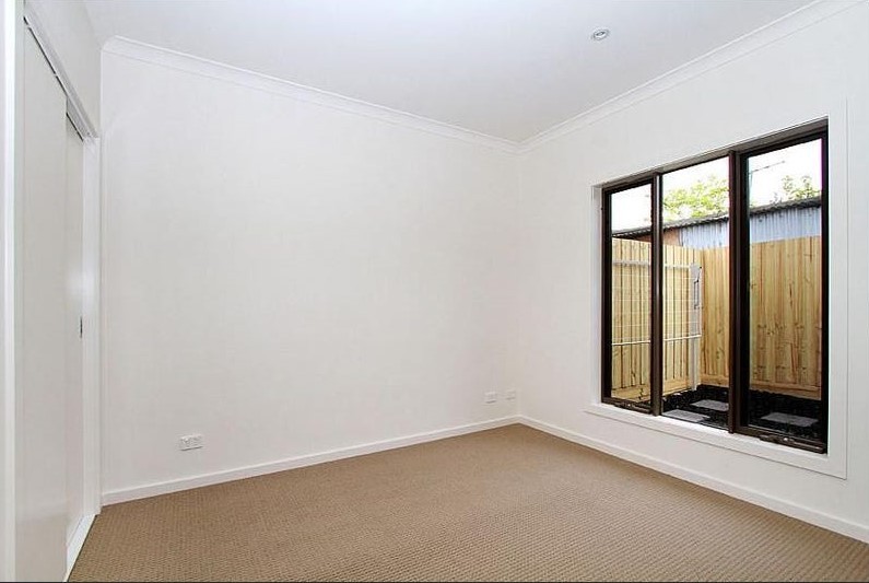 3/27 Lane Crescent, Reservoir, VIC 3073, Reservoir - Thumbnail 3
