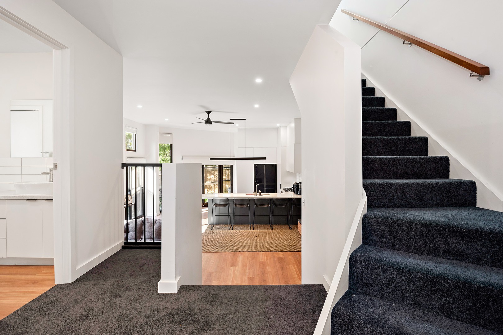 3/27 Wallace Avenue, Frankston, VIC 3199, Frankston - Thumbnail 3
