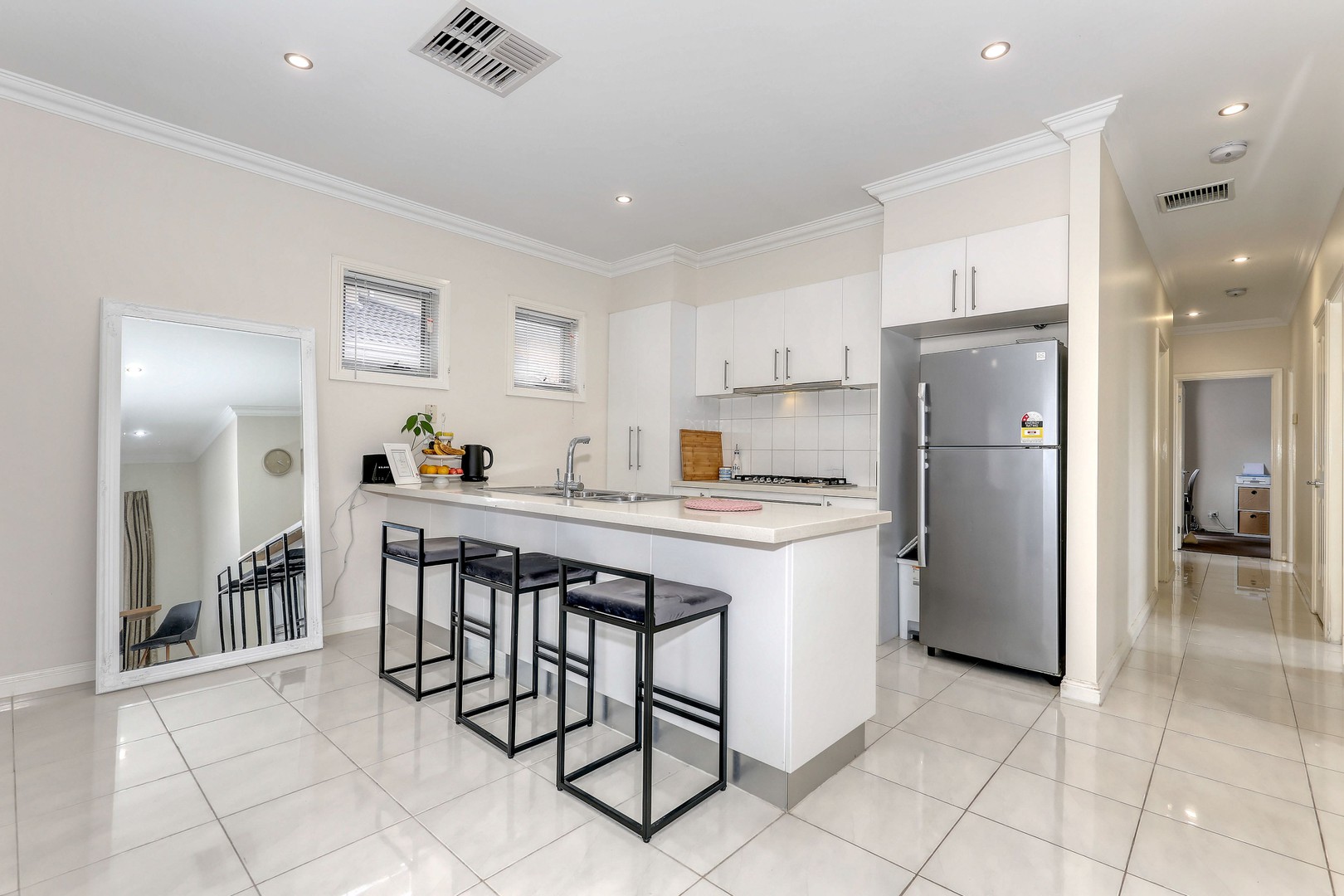 3/27 Waratah AvenueTullamarine, VIC 3043, Tullamarine - Thumbnail 2
