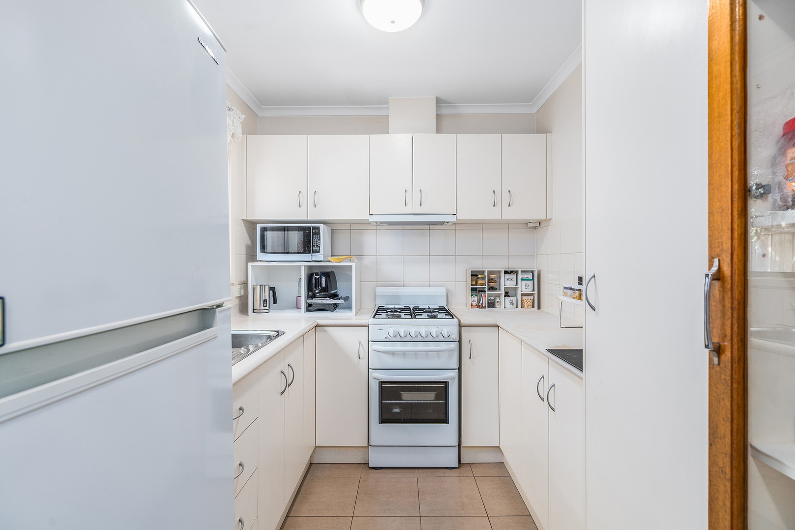 3/28 Barrabool Road, Highton, VIC 3216, Highton - Thumbnail 4