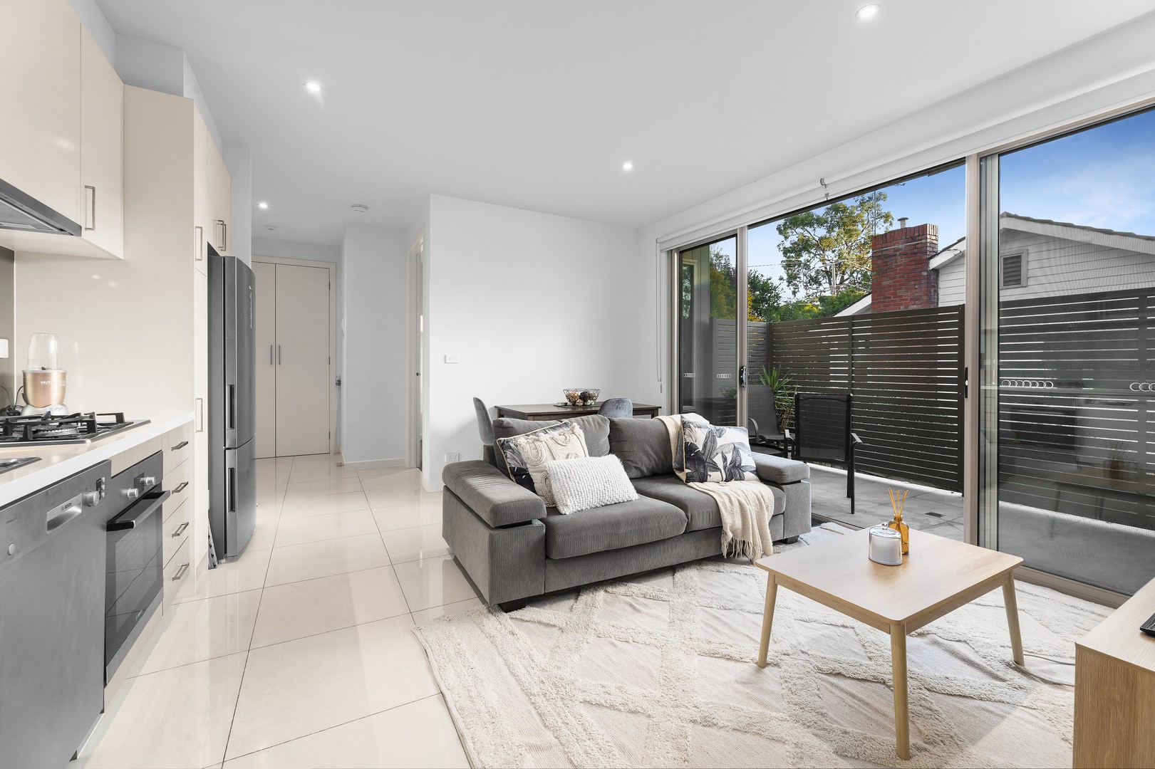 3/28 Nelson Street, Ringwood, VIC 3134, Ringwood - Thumbnail 2