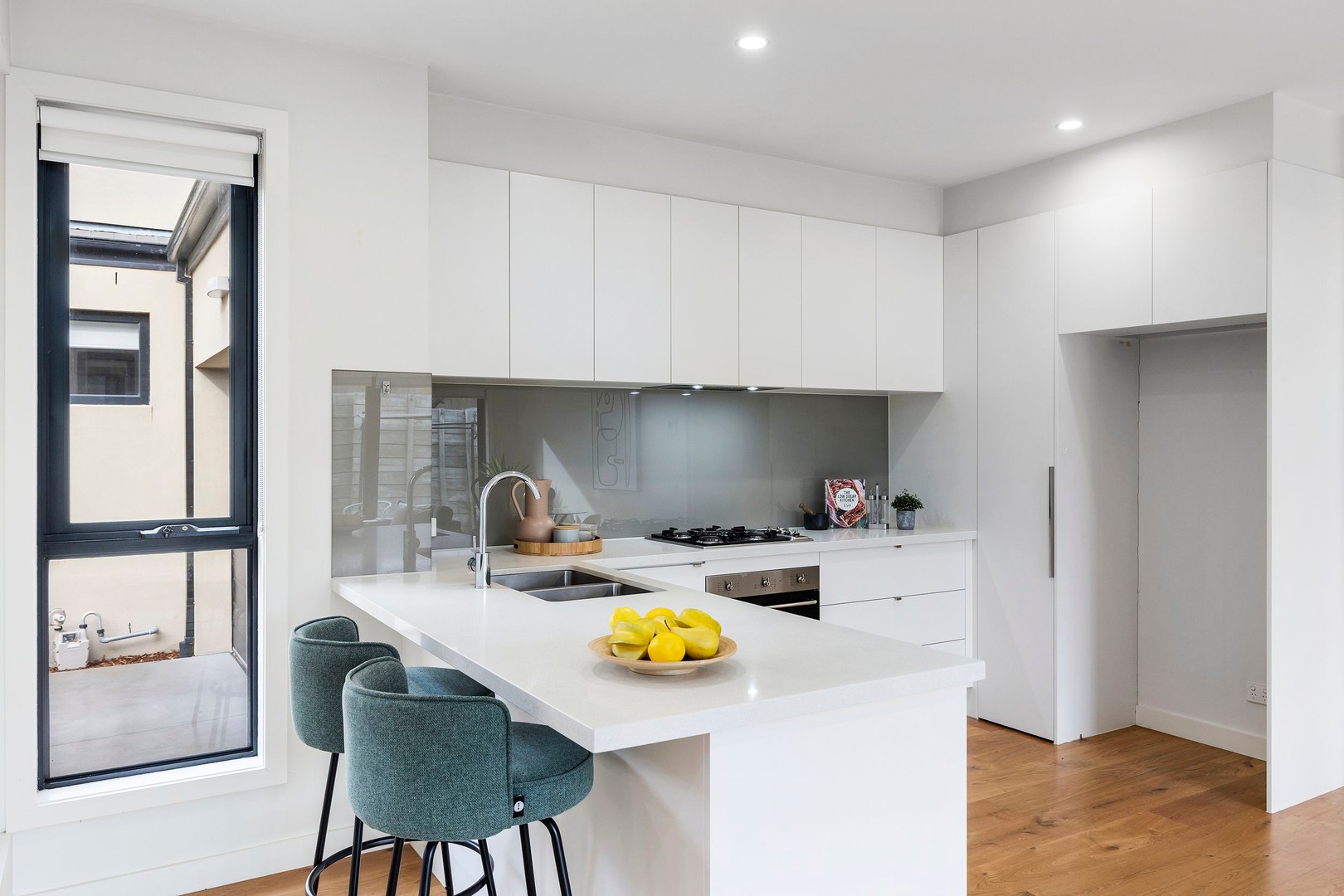 3/28 Roland Avenue, Strathmore, VIC 3041, Strathmore - Thumbnail 3