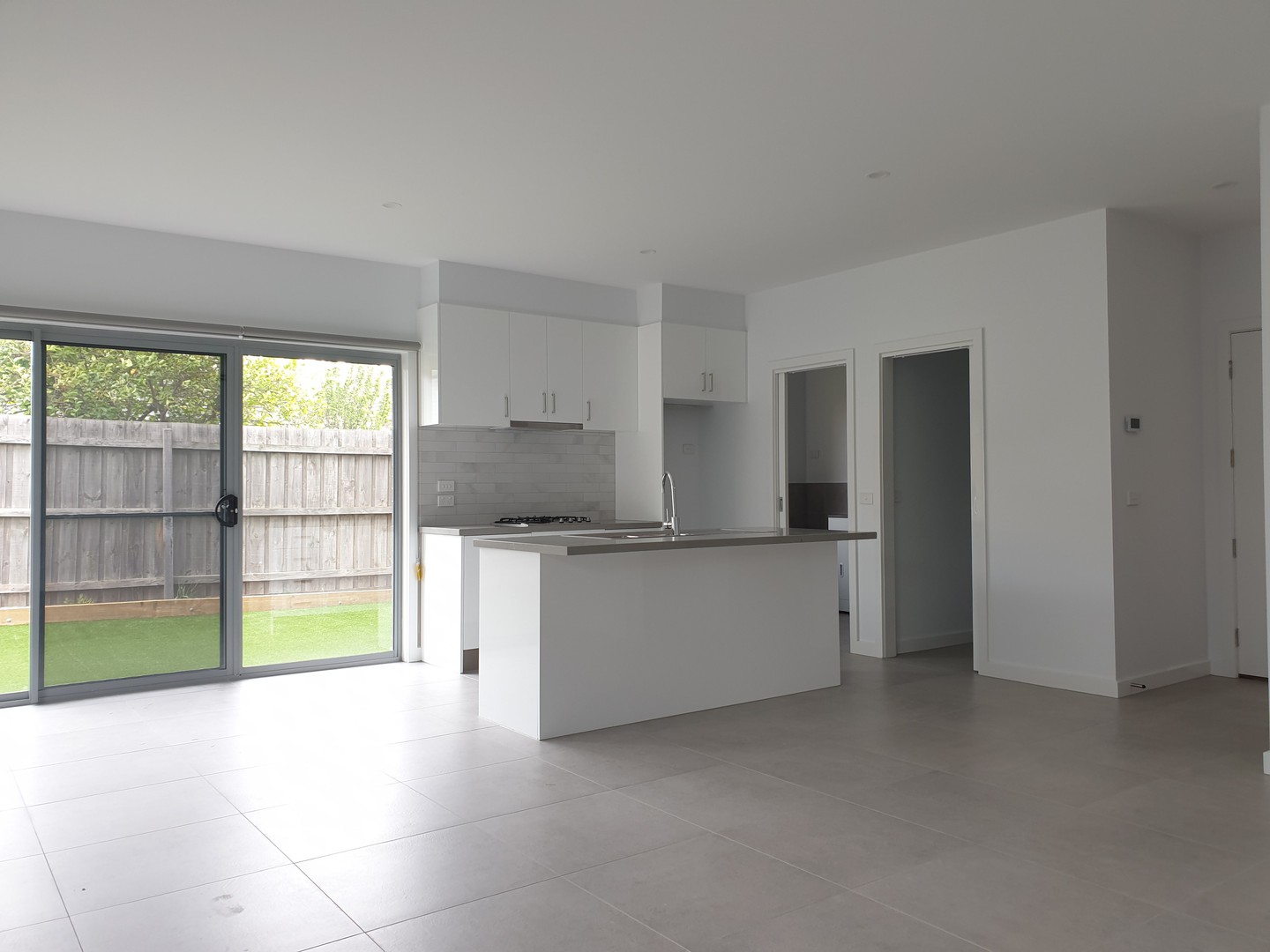 3/28 Walters Avenue, Airport West, VIC 3042, Airport West - Thumbnail 2