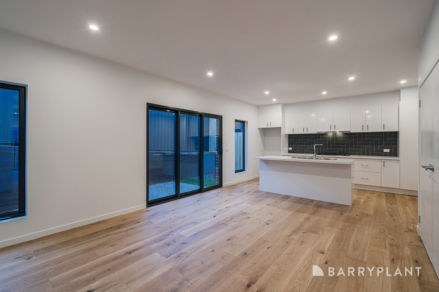 3/29-31 Margaret Street, Kilsyth, VIC 3137, Kilsyth - Thumbnail 3