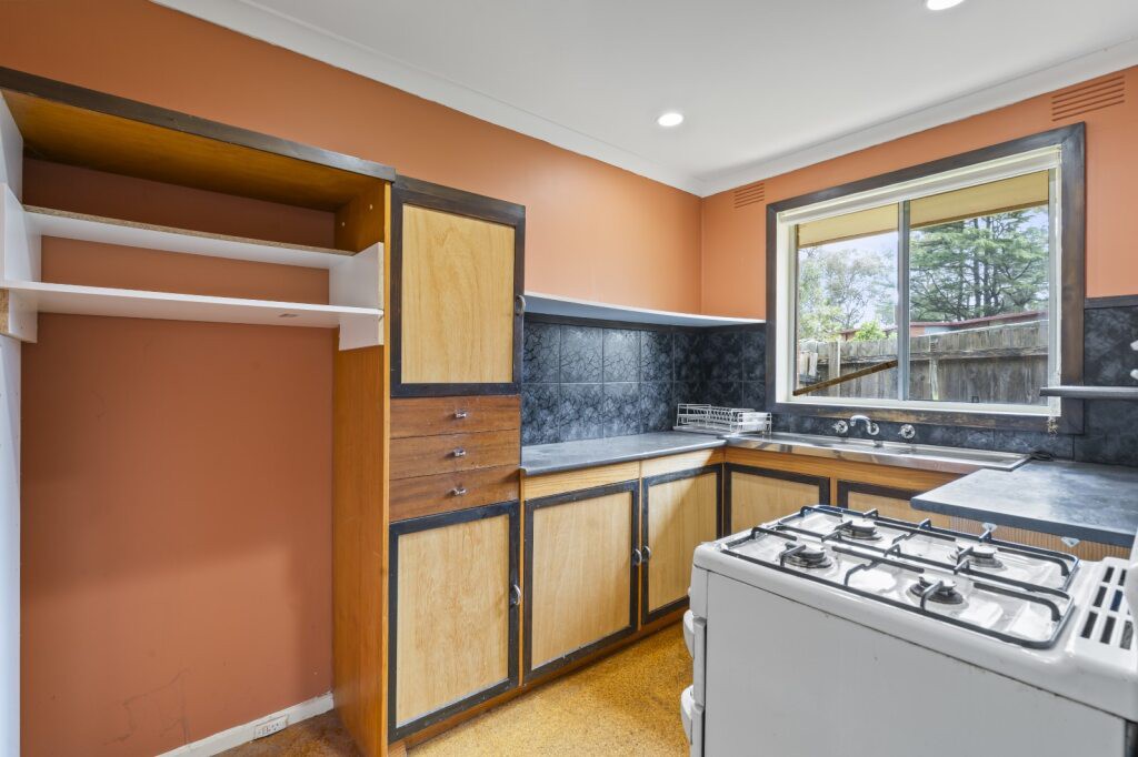 3/2a Linlithgow Avenue, Mitcham, VIC 3132 - Thumbnail 2 - 24/10/2025