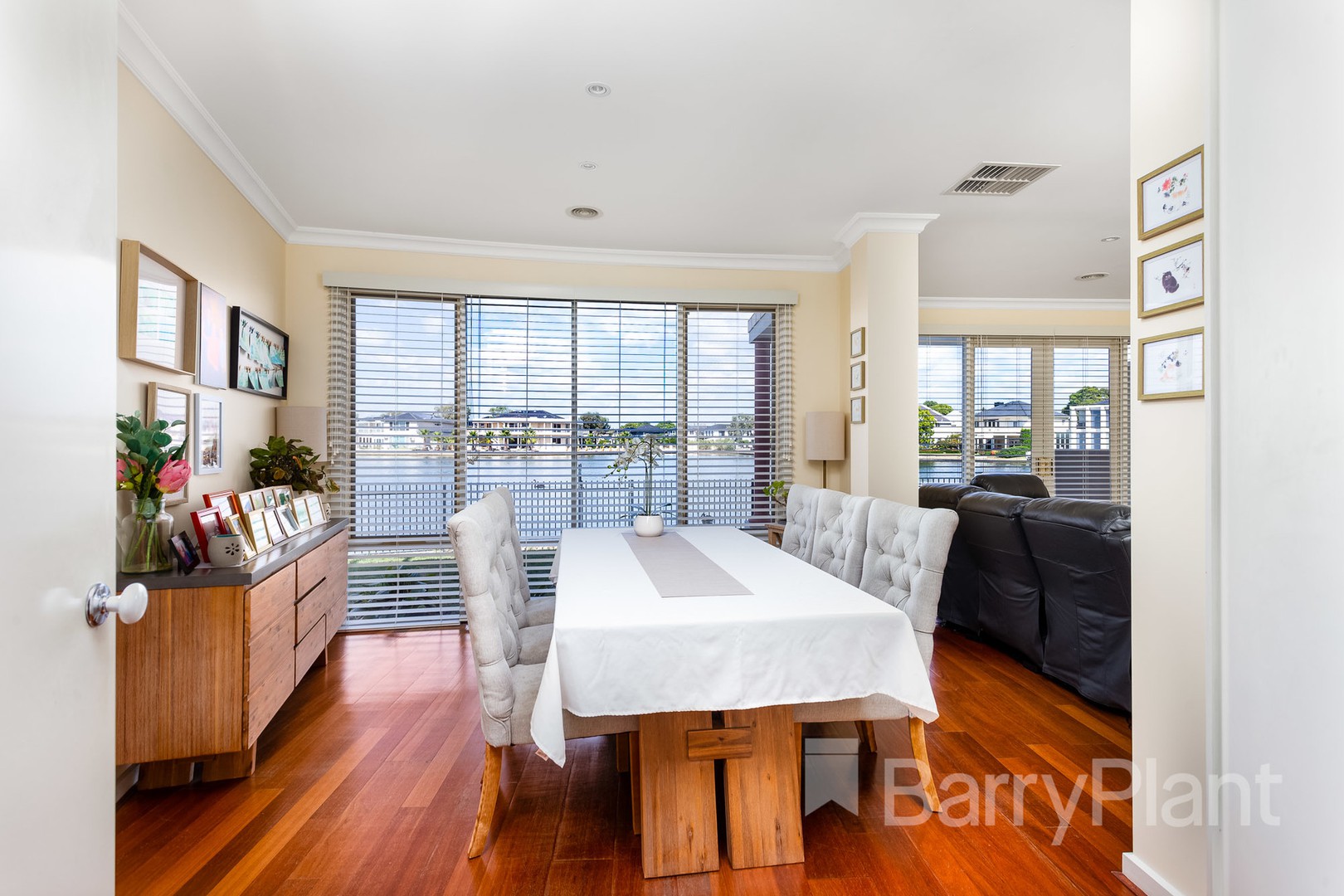 3/3 Castaway Court, Sanctuary Lakes, VIC 3030, Sanctuary Lakes - Thumbnail 8