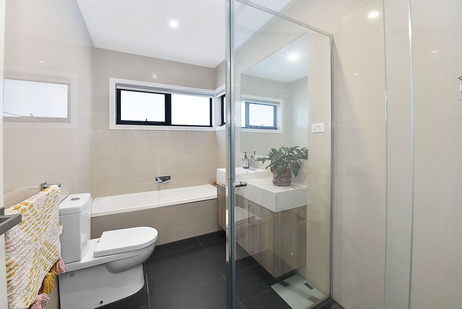 3/3 Charles St, Hadfield, VIC 3046, Hadfield - Thumbnail 5