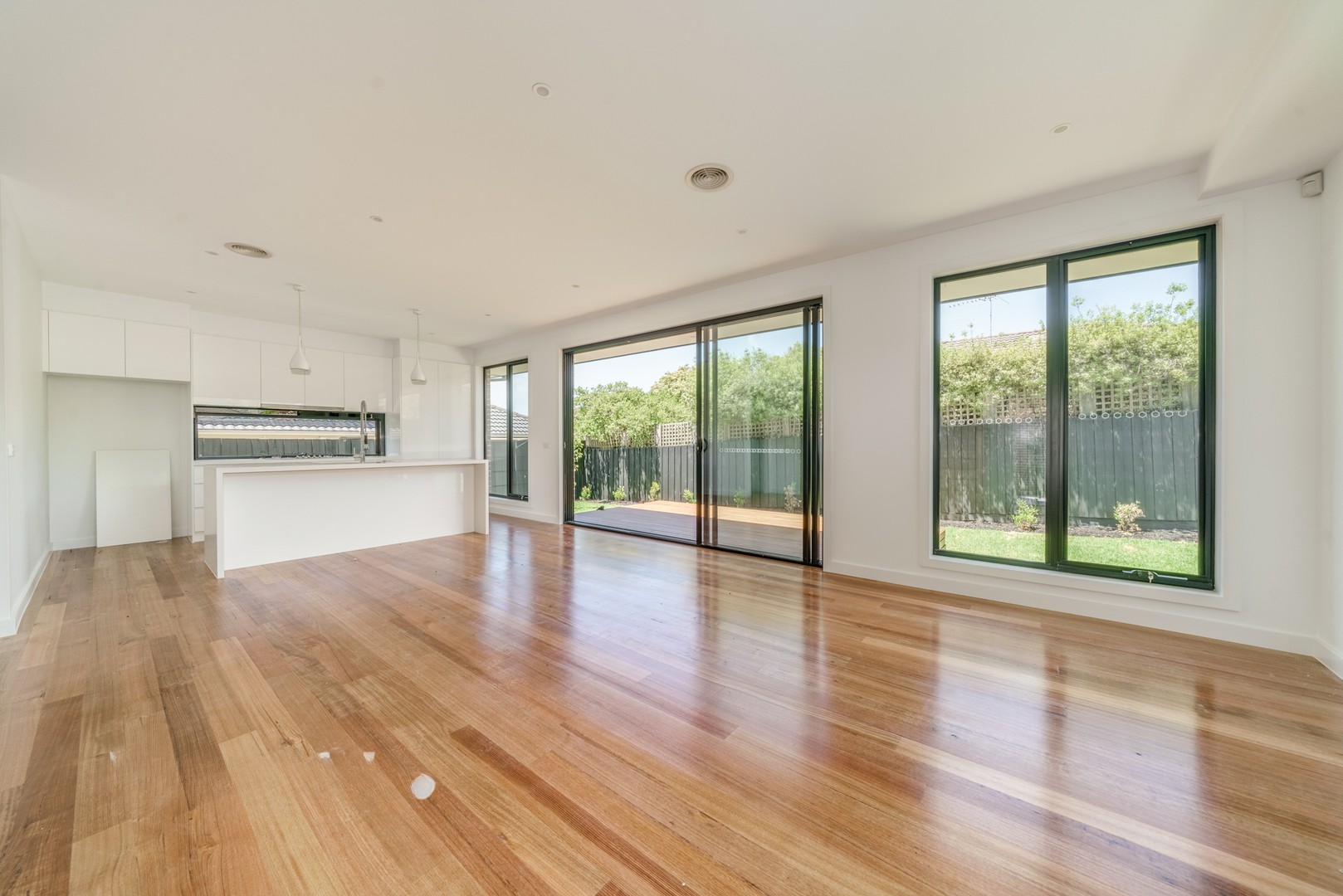 3/3 Eyre Court, Templestowe Lower, VIC 3107, Templestowe Lower - Thumbnail 2