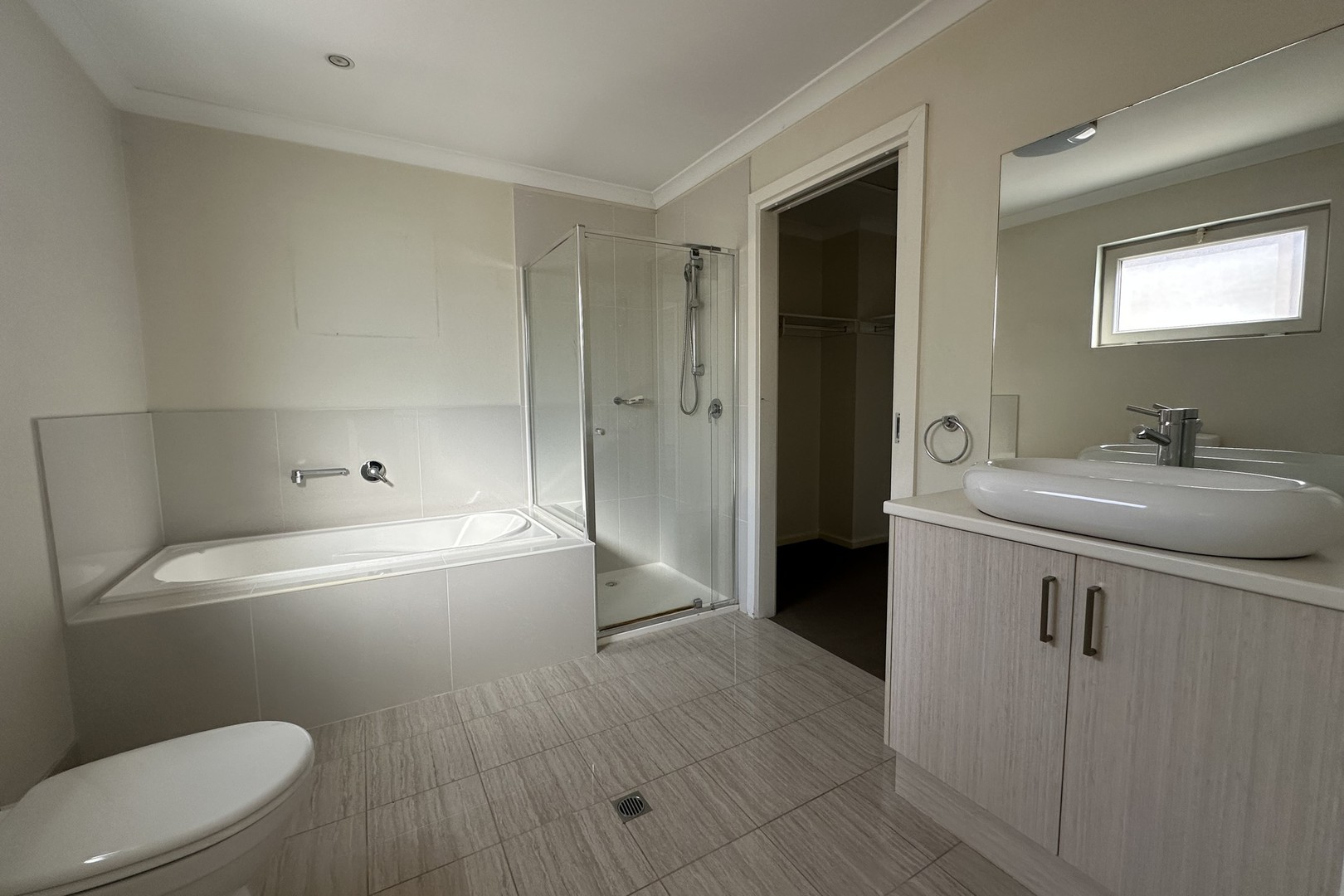 3/3 Gourlay Road, Hillside, VIC 3037, Hillside - Thumbnail 5