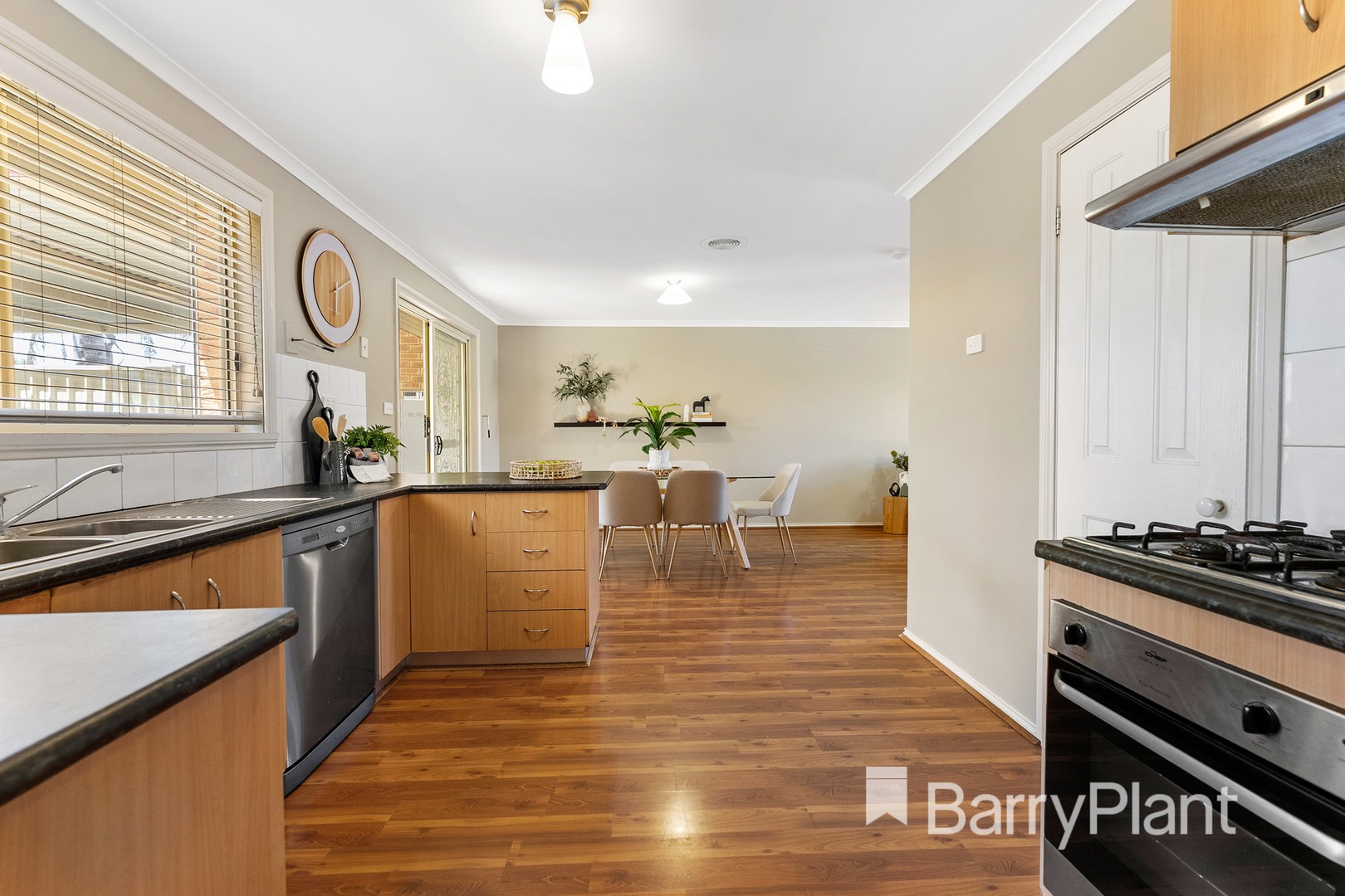 3/30 Nariel Road, Kings Park, VIC 3021, Kings Park - Thumbnail 7