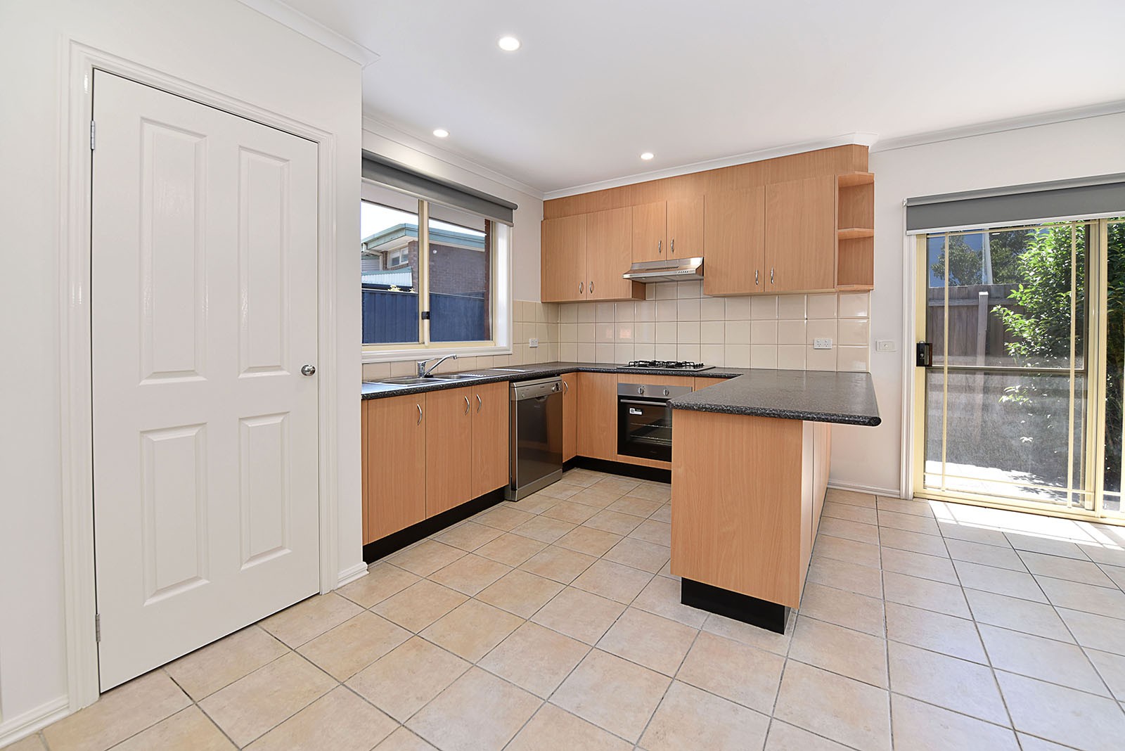 3/32 Bulla Road, Strathmore, VIC 3041 - Thumbnail 2 - 21/10/2026