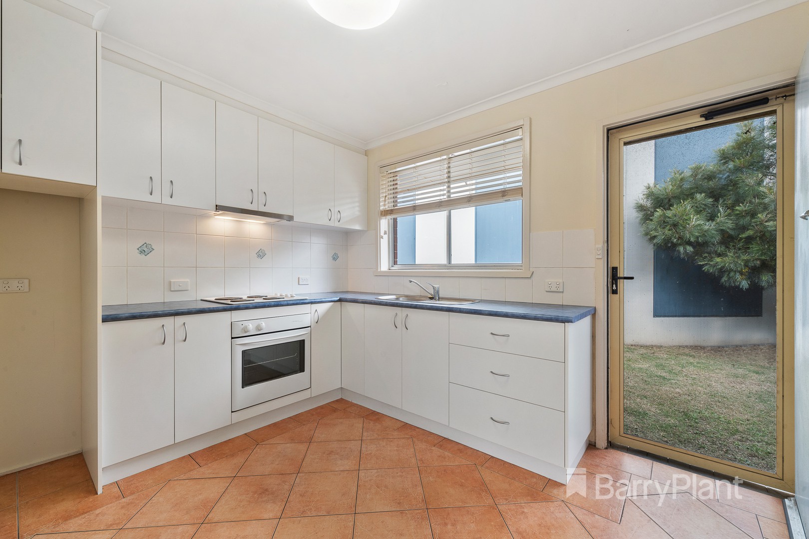 3/324 Main Street, Mornington, VIC 3931, Mornington - Thumbnail 3