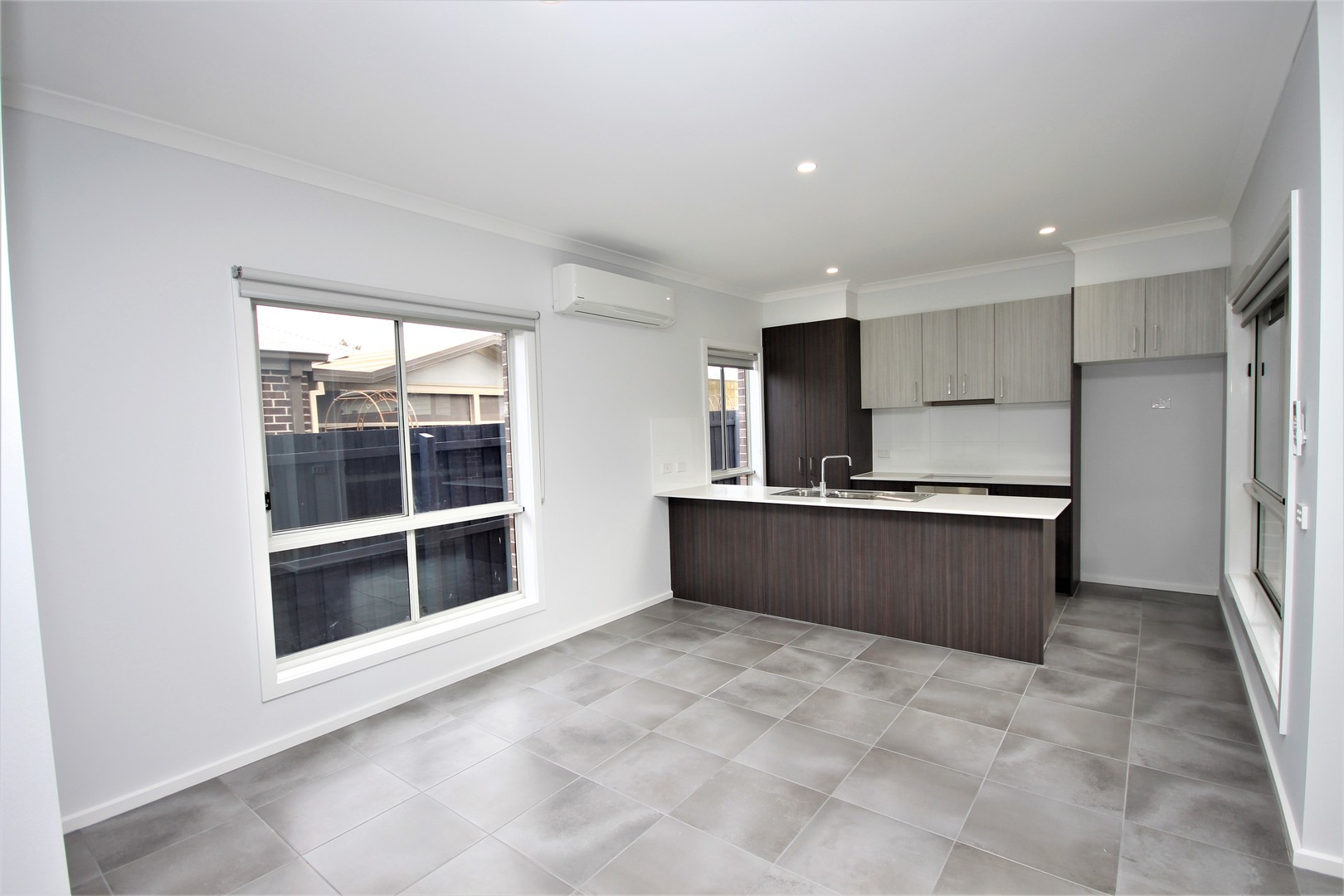 3/33 Apex  Avenue, Belmont, VIC 3216, Belmont - Thumbnail 2