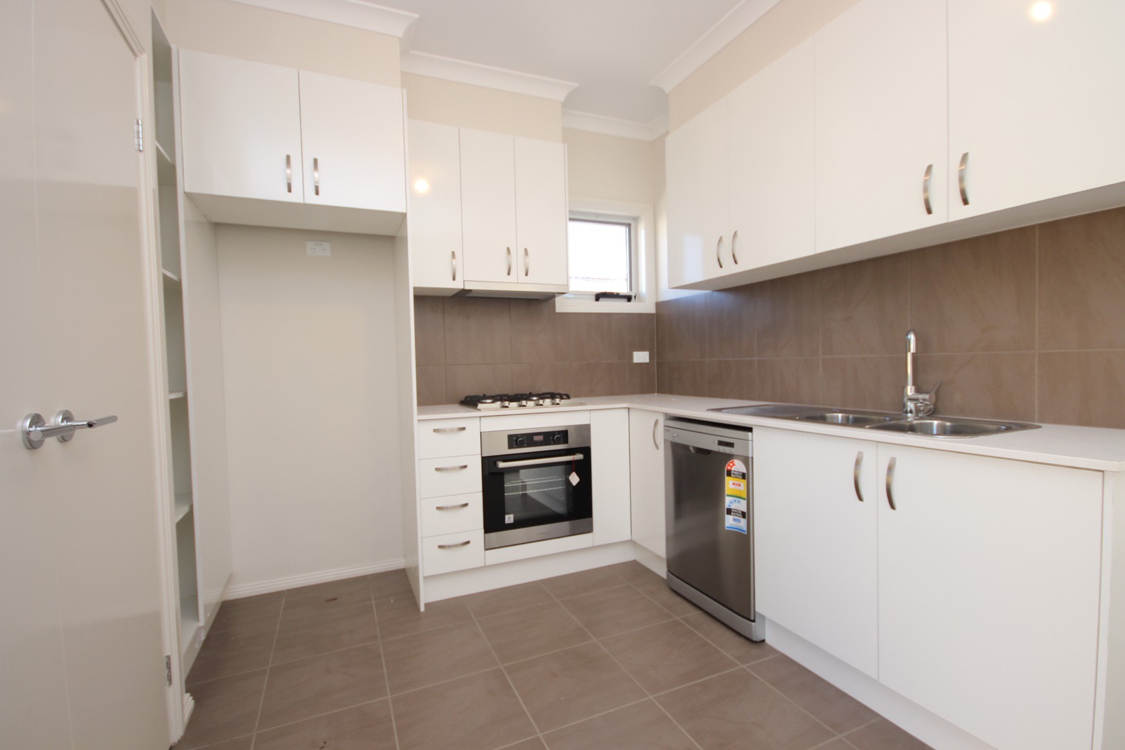 3/33 Donnelly Avenue, Norlane, VIC 3214, Norlane - Thumbnail 3