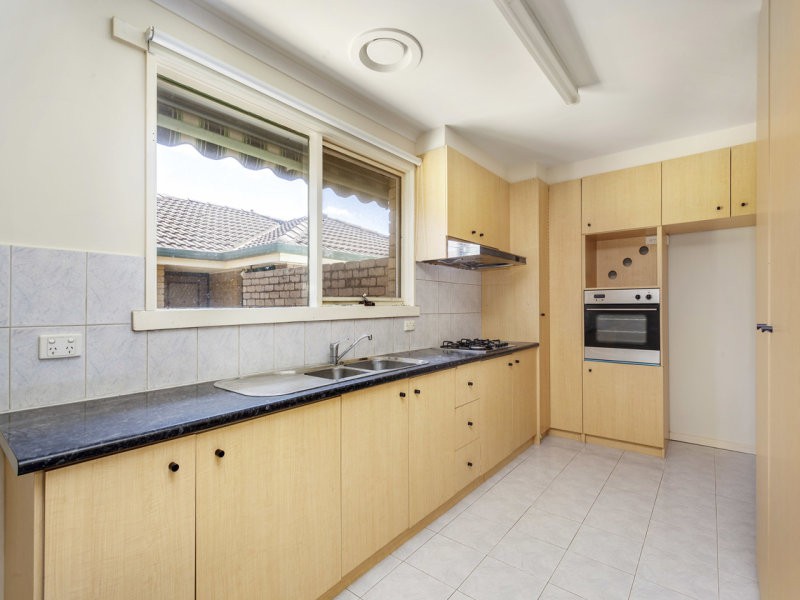 3/33 Victoria Street, Box Hill, VIC 3128, Box Hill - Thumbnail 3