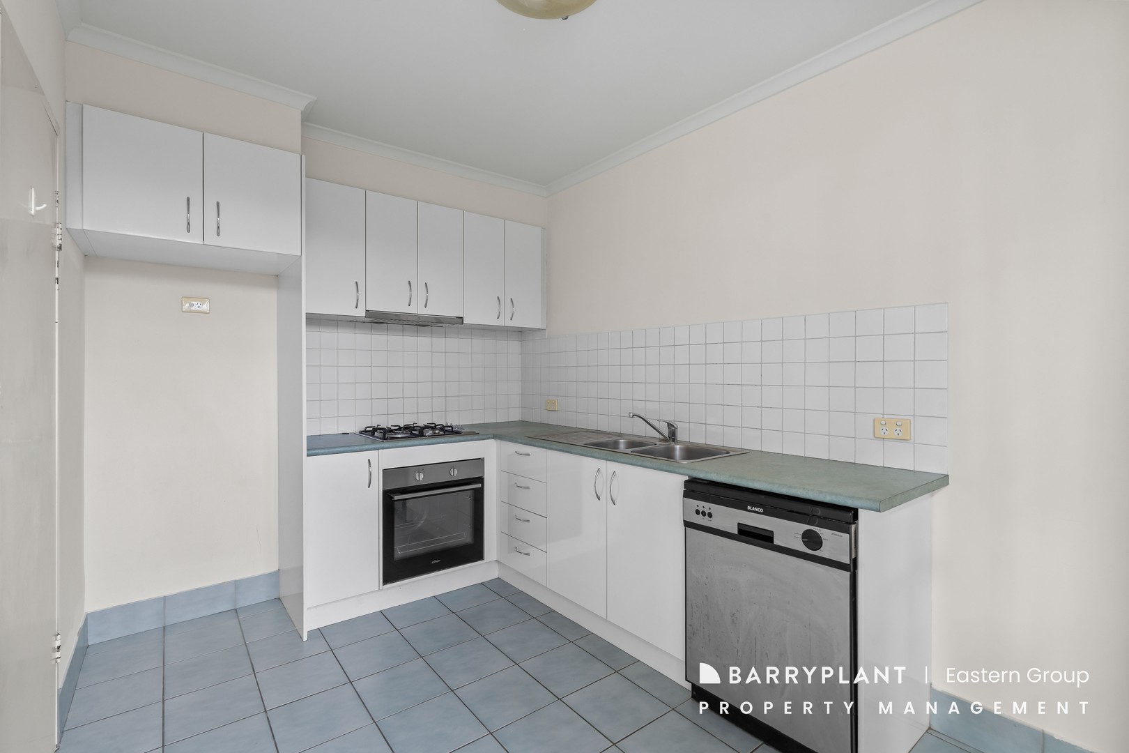 3/34 Ridgeway Avenue, Kew, VIC 3101 - Thumbnail 1 - 22/07/2026