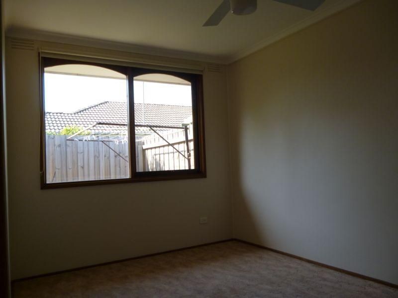 3/340 Pascoe Vale Road, Essendon, VIC 3040, Essendon - Thumbnail 3