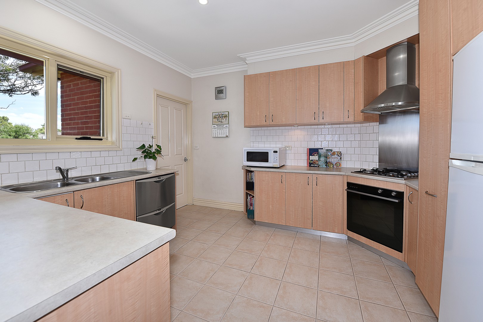 3/35 Hobbs Crescent, Reservoir, VIC 3073, Reservoir - Thumbnail 5